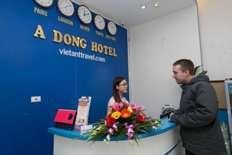 OYO 376 A Dong Hotel Hanoi Buitenkant foto